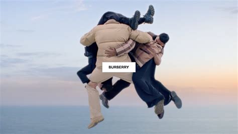 burberry pubblicità|burberry dance through nature 2021.